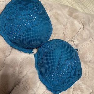 Blue diamonds Victoria secret push up bra